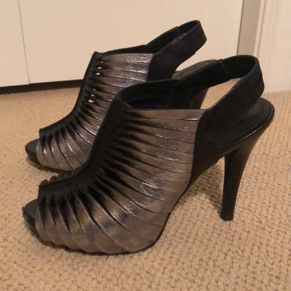 BCBG Heels - Picture 3 of 8